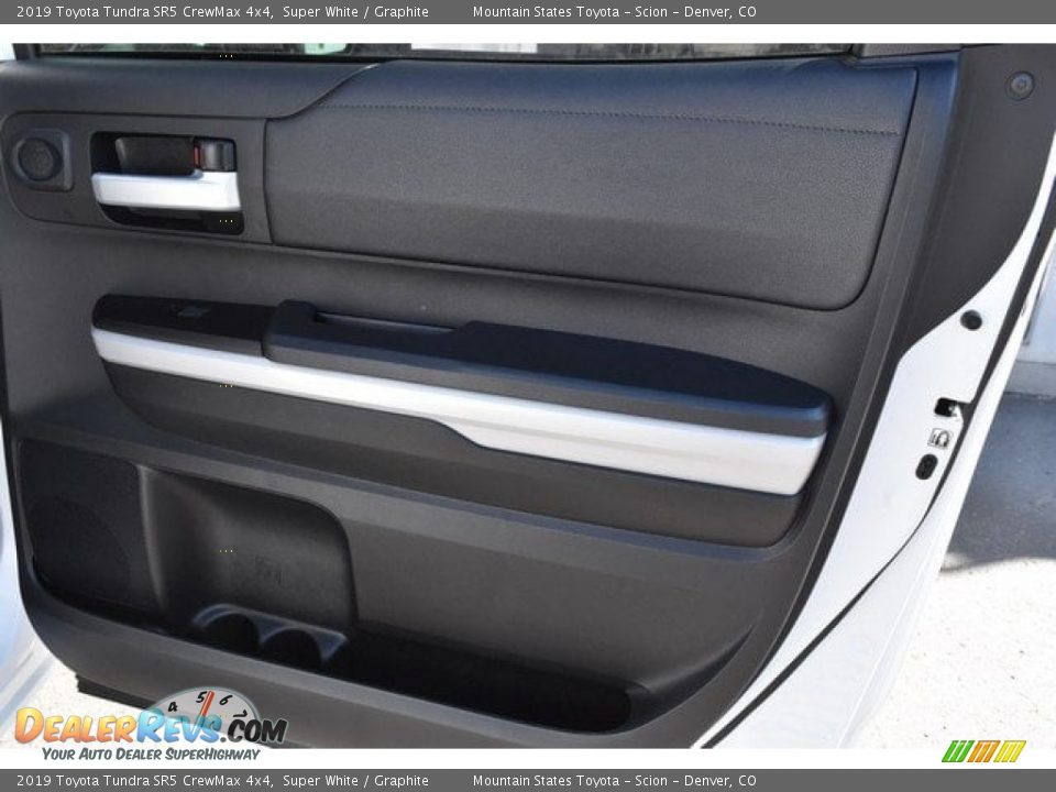 2019 Toyota Tundra SR5 CrewMax 4x4 Super White / Graphite Photo #22