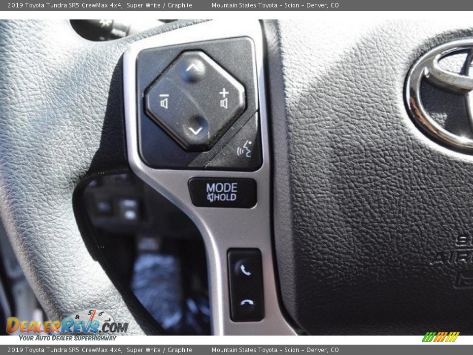 2019 Toyota Tundra SR5 CrewMax 4x4 Super White / Graphite Photo #25