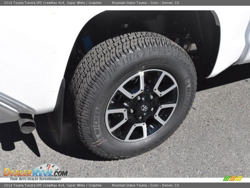 2019 Toyota Tundra SR5 CrewMax 4x4 Super White / Graphite Photo #34