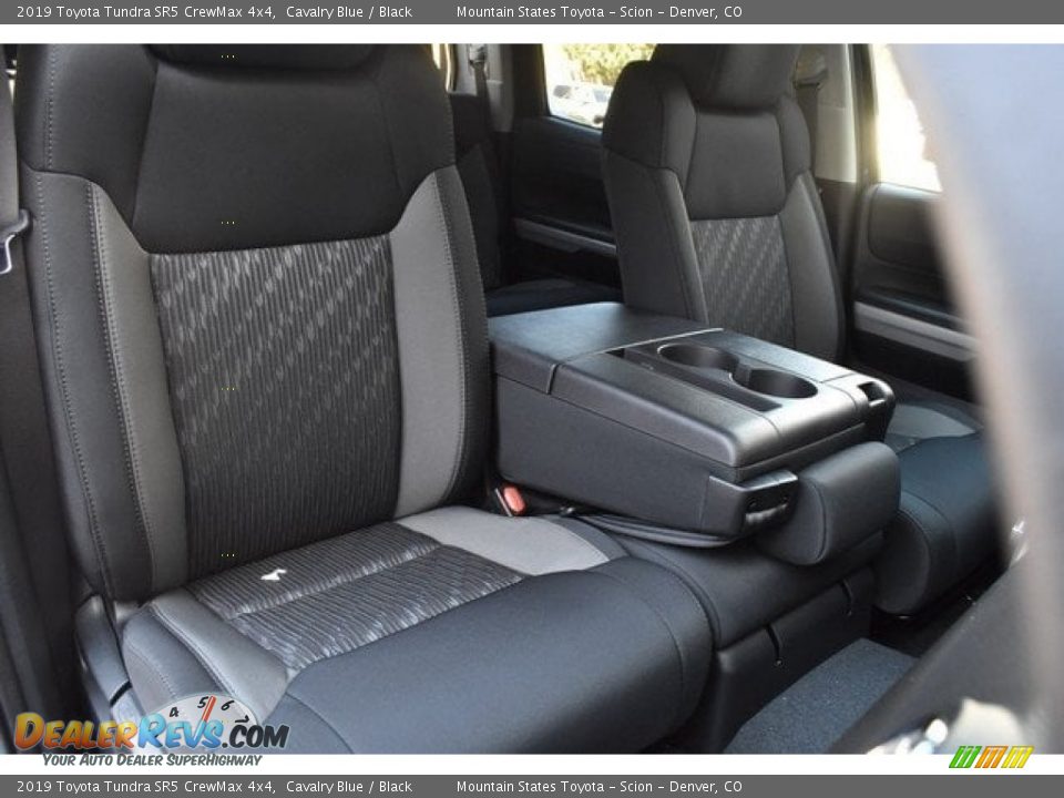 2019 Toyota Tundra SR5 CrewMax 4x4 Cavalry Blue / Black Photo #12