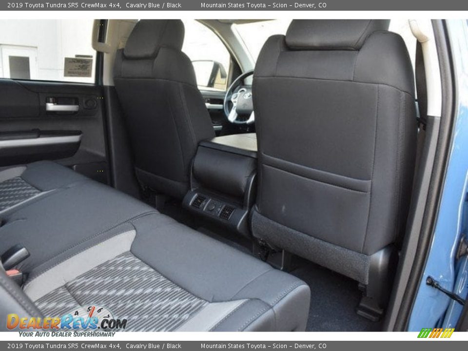2019 Toyota Tundra SR5 CrewMax 4x4 Cavalry Blue / Black Photo #16