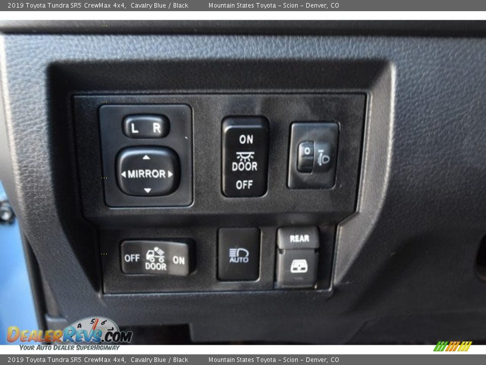 2019 Toyota Tundra SR5 CrewMax 4x4 Cavalry Blue / Black Photo #24