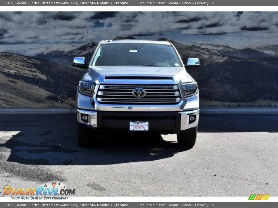 2019 Toyota Tundra Limited CrewMax 4x4 Silver Sky Metallic / Graphite Photo #2