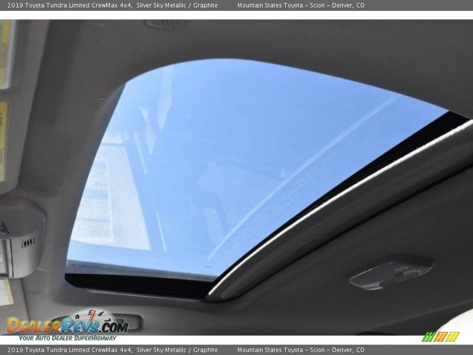 Sunroof of 2019 Toyota Tundra Limited CrewMax 4x4 Photo #9