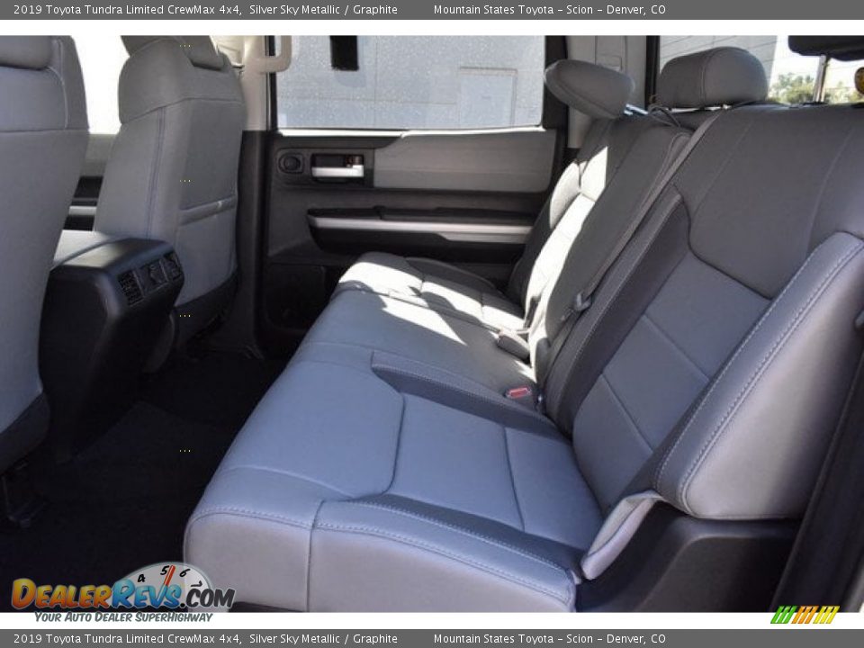 2019 Toyota Tundra Limited CrewMax 4x4 Silver Sky Metallic / Graphite Photo #15