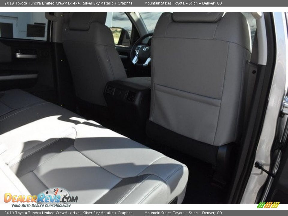 2019 Toyota Tundra Limited CrewMax 4x4 Silver Sky Metallic / Graphite Photo #17
