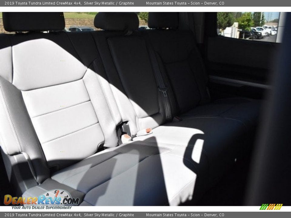 2019 Toyota Tundra Limited CrewMax 4x4 Silver Sky Metallic / Graphite Photo #19