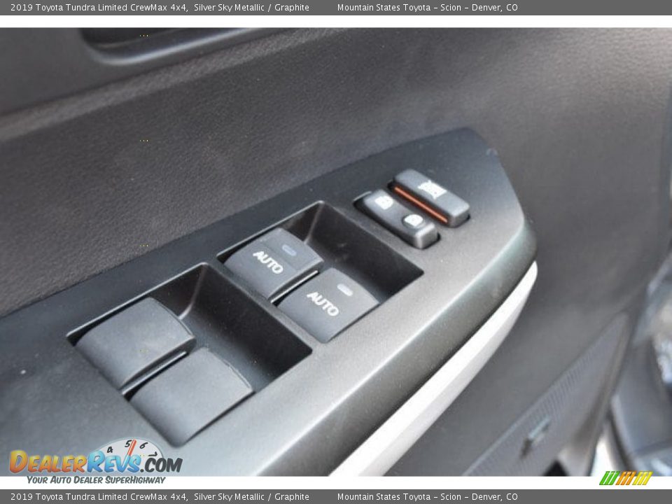 Controls of 2019 Toyota Tundra Limited CrewMax 4x4 Photo #24