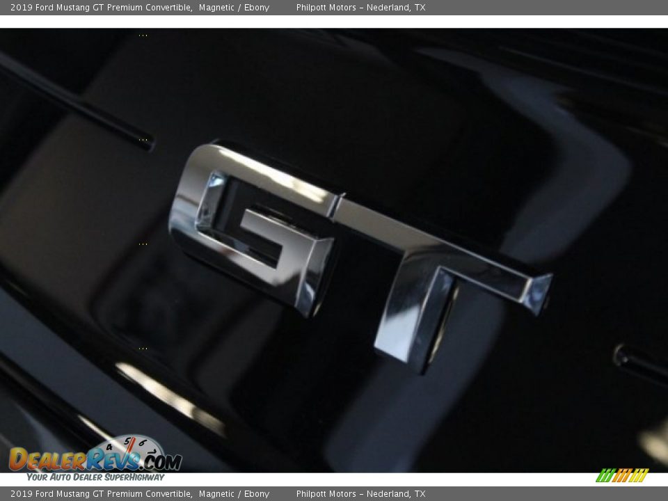 2019 Ford Mustang GT Premium Convertible Magnetic / Ebony Photo #8
