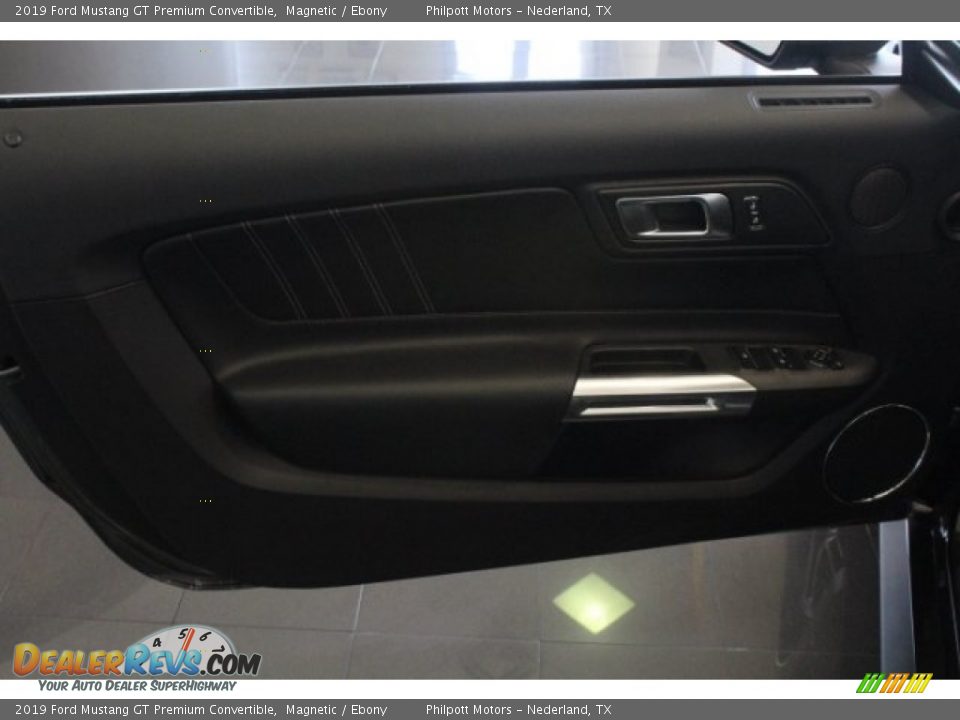 2019 Ford Mustang GT Premium Convertible Magnetic / Ebony Photo #11