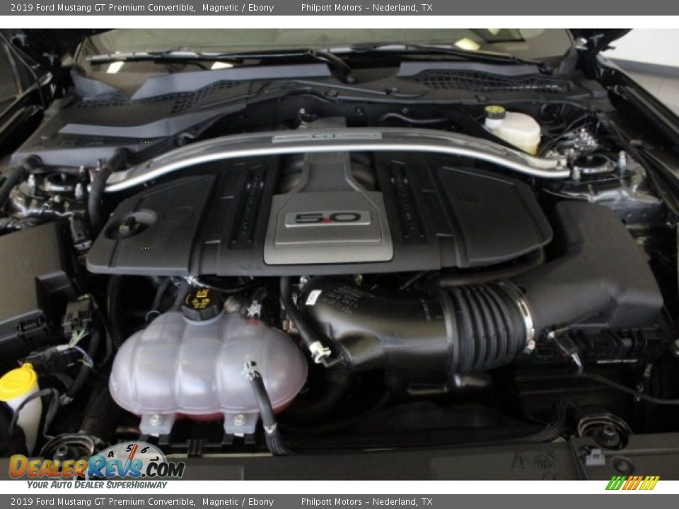 2019 Ford Mustang GT Premium Convertible Magnetic / Ebony Photo #26