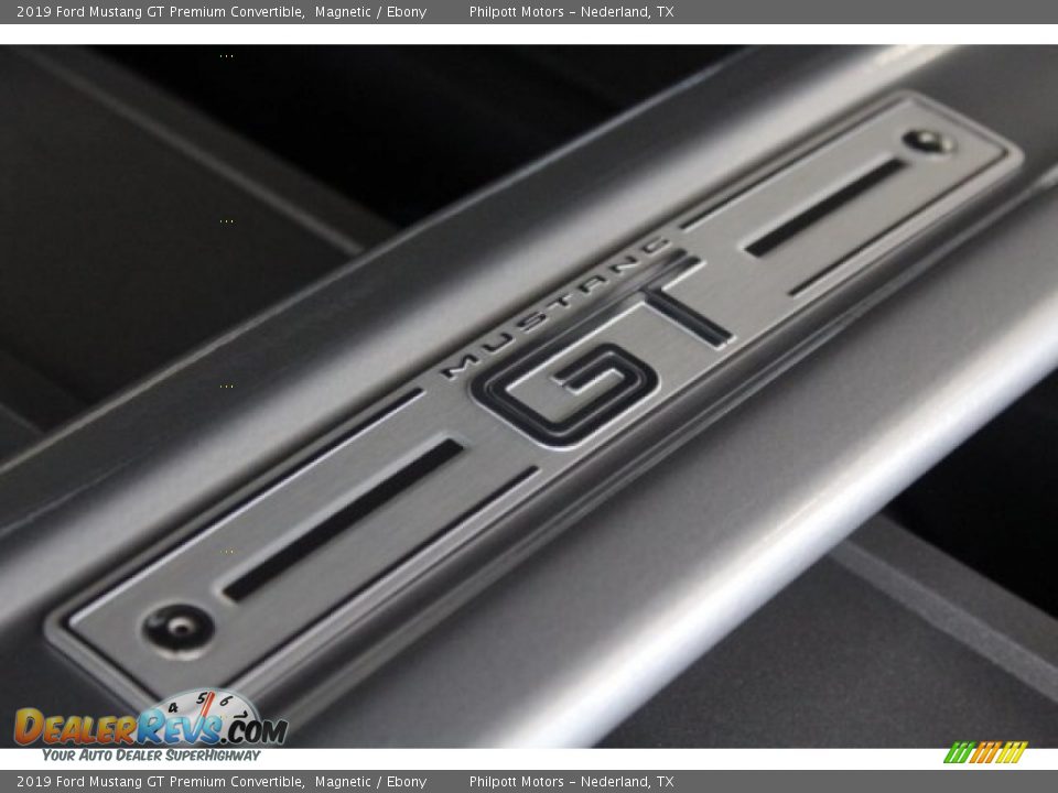 2019 Ford Mustang GT Premium Convertible Magnetic / Ebony Photo #28