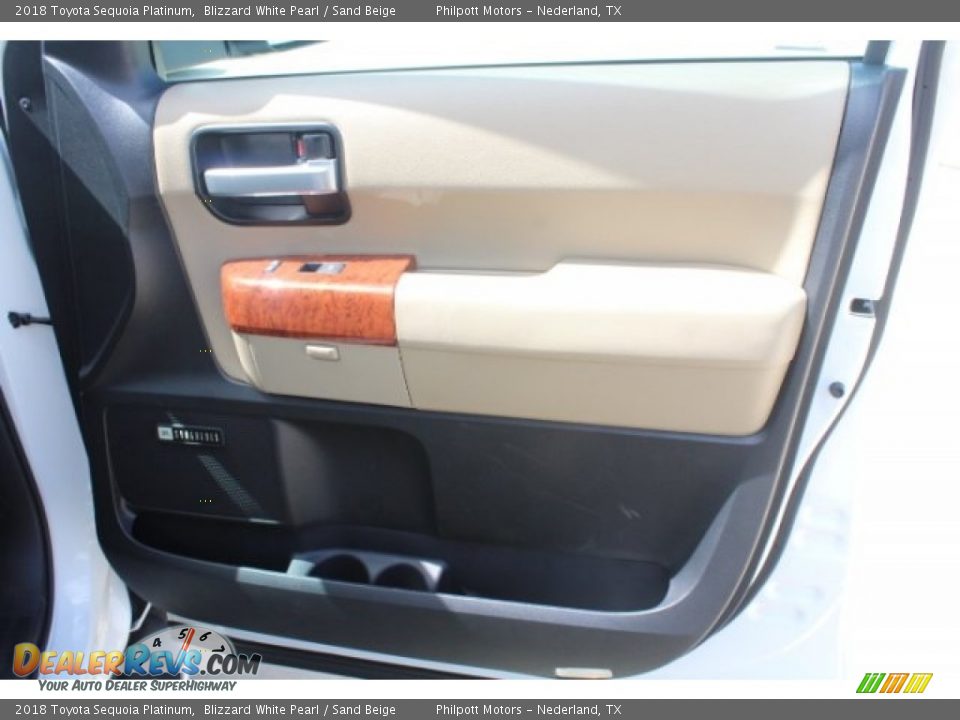 2018 Toyota Sequoia Platinum Blizzard White Pearl / Sand Beige Photo #33