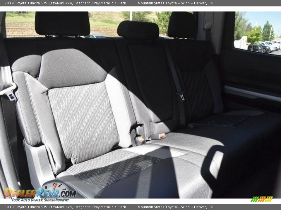 2019 Toyota Tundra SR5 CrewMax 4x4 Magnetic Gray Metallic / Black Photo #18