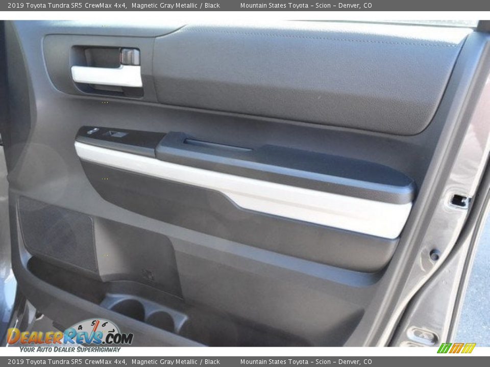 2019 Toyota Tundra SR5 CrewMax 4x4 Magnetic Gray Metallic / Black Photo #21