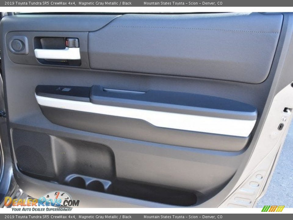 2019 Toyota Tundra SR5 CrewMax 4x4 Magnetic Gray Metallic / Black Photo #22
