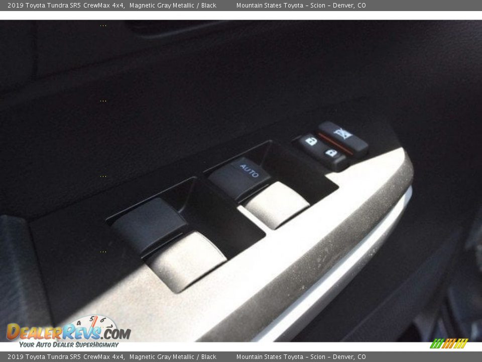 2019 Toyota Tundra SR5 CrewMax 4x4 Magnetic Gray Metallic / Black Photo #23