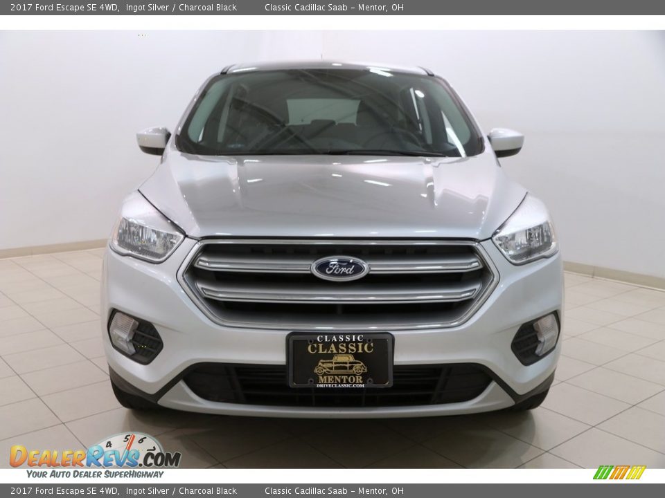 2017 Ford Escape SE 4WD Ingot Silver / Charcoal Black Photo #2