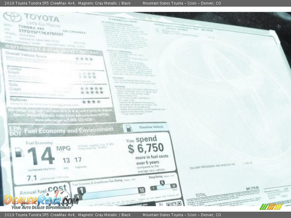 2019 Toyota Tundra SR5 CrewMax 4x4 Magnetic Gray Metallic / Black Photo #36