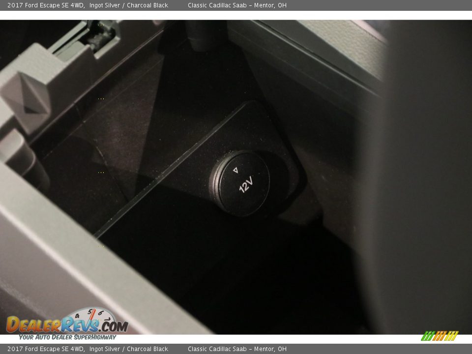 2017 Ford Escape SE 4WD Ingot Silver / Charcoal Black Photo #21