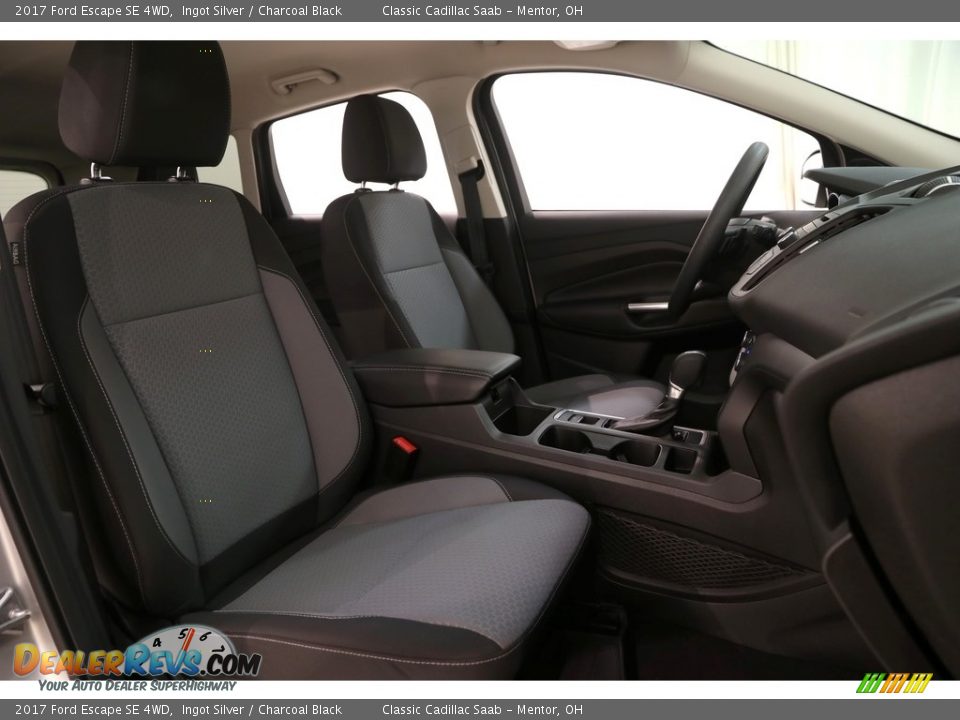 2017 Ford Escape SE 4WD Ingot Silver / Charcoal Black Photo #26