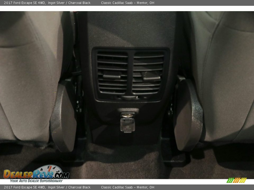 2017 Ford Escape SE 4WD Ingot Silver / Charcoal Black Photo #31
