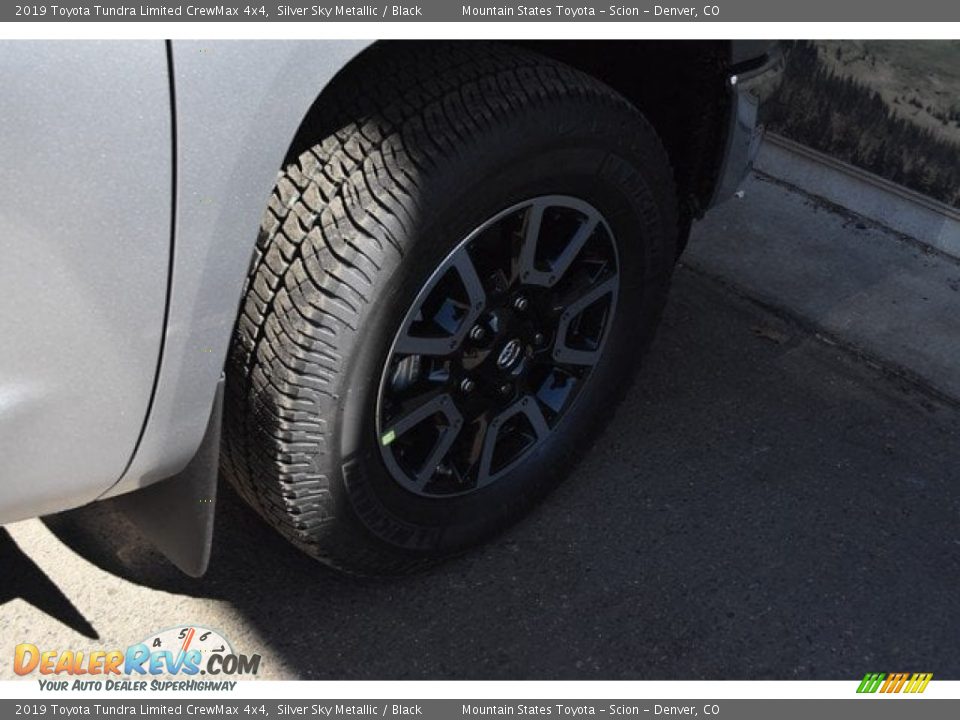 2019 Toyota Tundra Limited CrewMax 4x4 Silver Sky Metallic / Black Photo #35