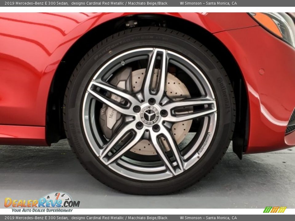 2019 Mercedes-Benz E 300 Sedan designo Cardinal Red Metallic / Macchiato Beige/Black Photo #9