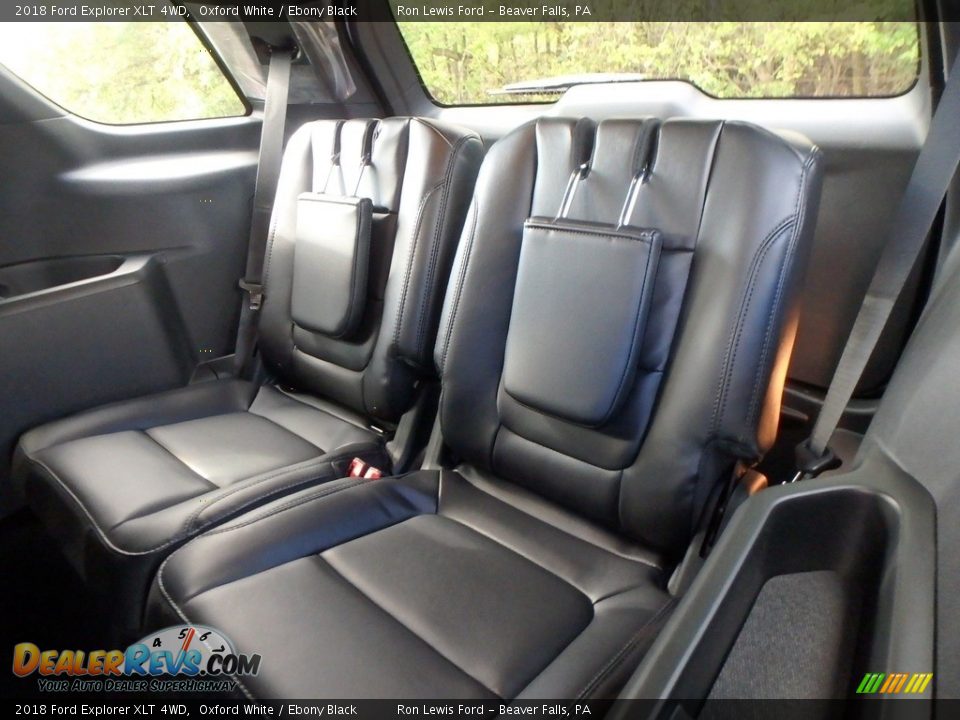 2018 Ford Explorer XLT 4WD Oxford White / Ebony Black Photo #12