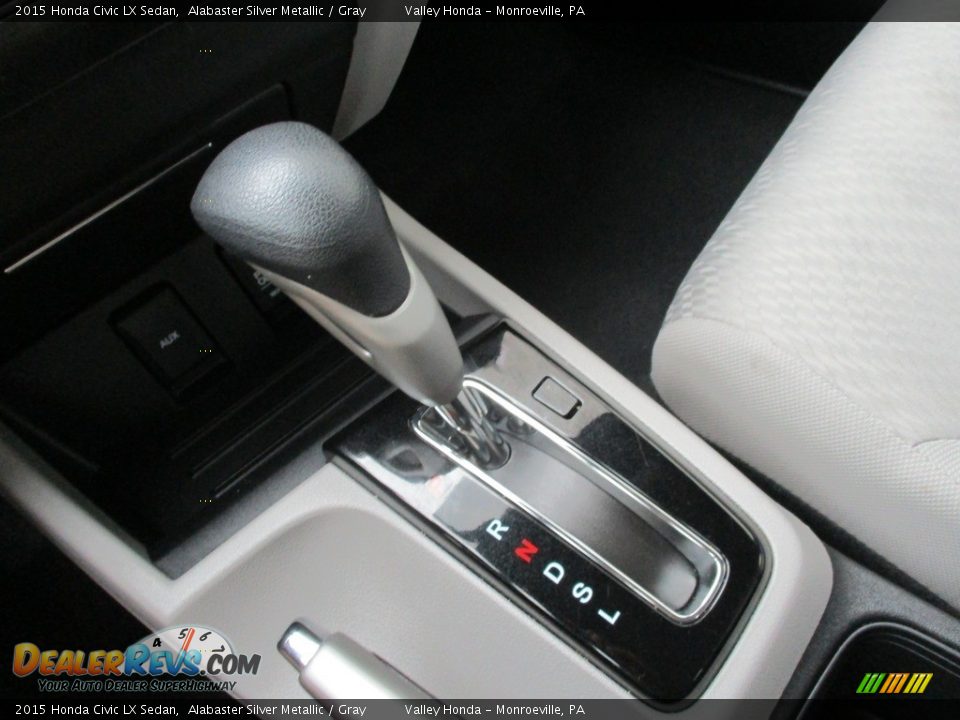 2015 Honda Civic LX Sedan Alabaster Silver Metallic / Gray Photo #14