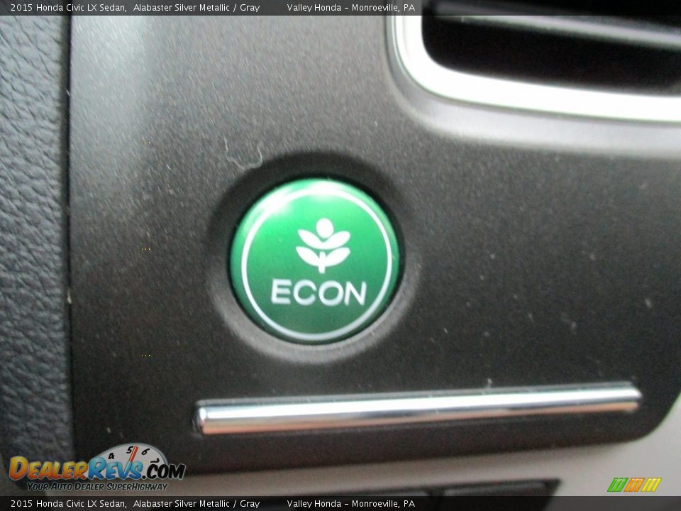 2015 Honda Civic LX Sedan Alabaster Silver Metallic / Gray Photo #16