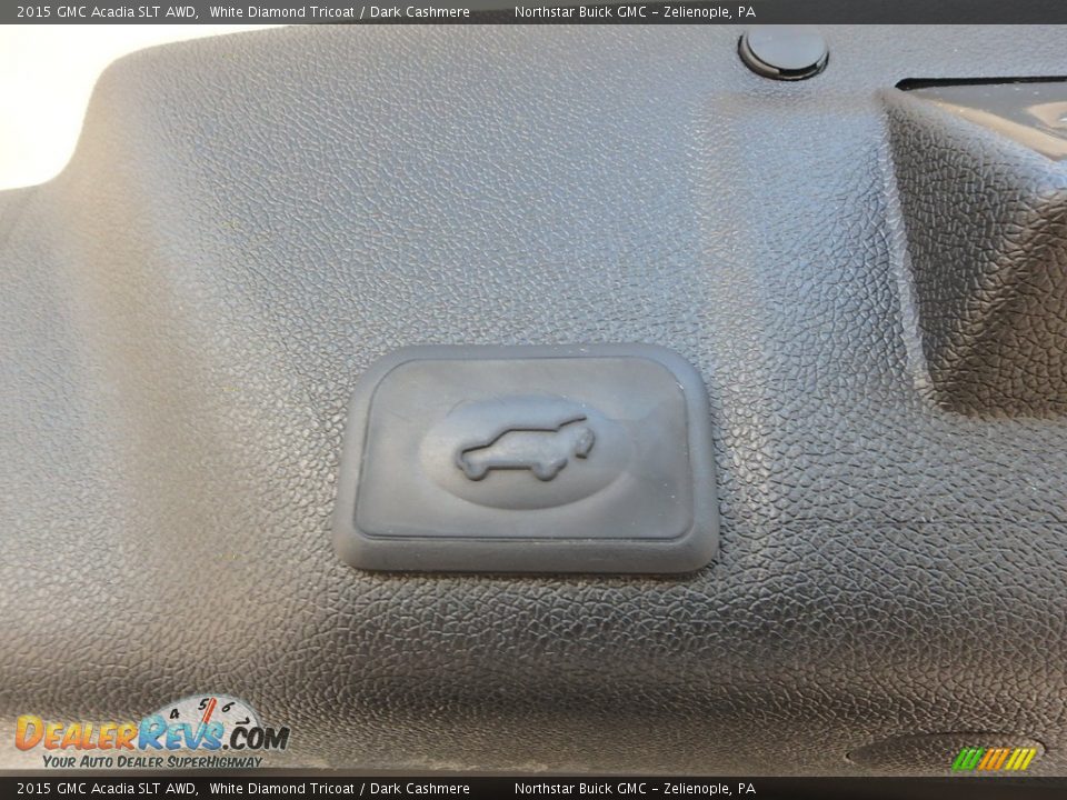 2015 GMC Acadia SLT AWD White Diamond Tricoat / Dark Cashmere Photo #11