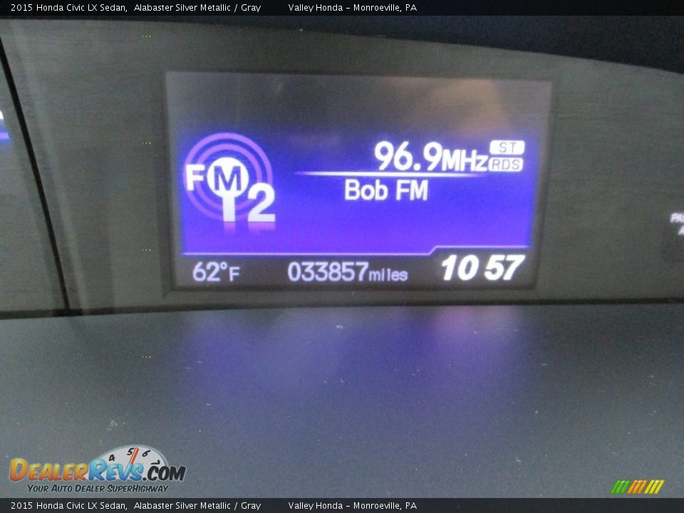 2015 Honda Civic LX Sedan Alabaster Silver Metallic / Gray Photo #20