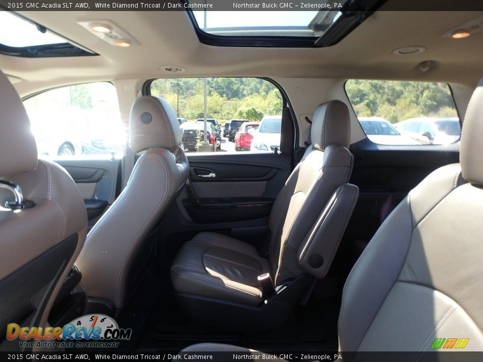 2015 GMC Acadia SLT AWD White Diamond Tricoat / Dark Cashmere Photo #16