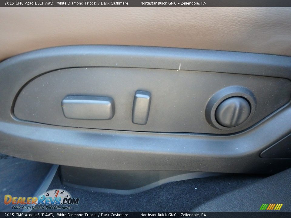 2015 GMC Acadia SLT AWD White Diamond Tricoat / Dark Cashmere Photo #21