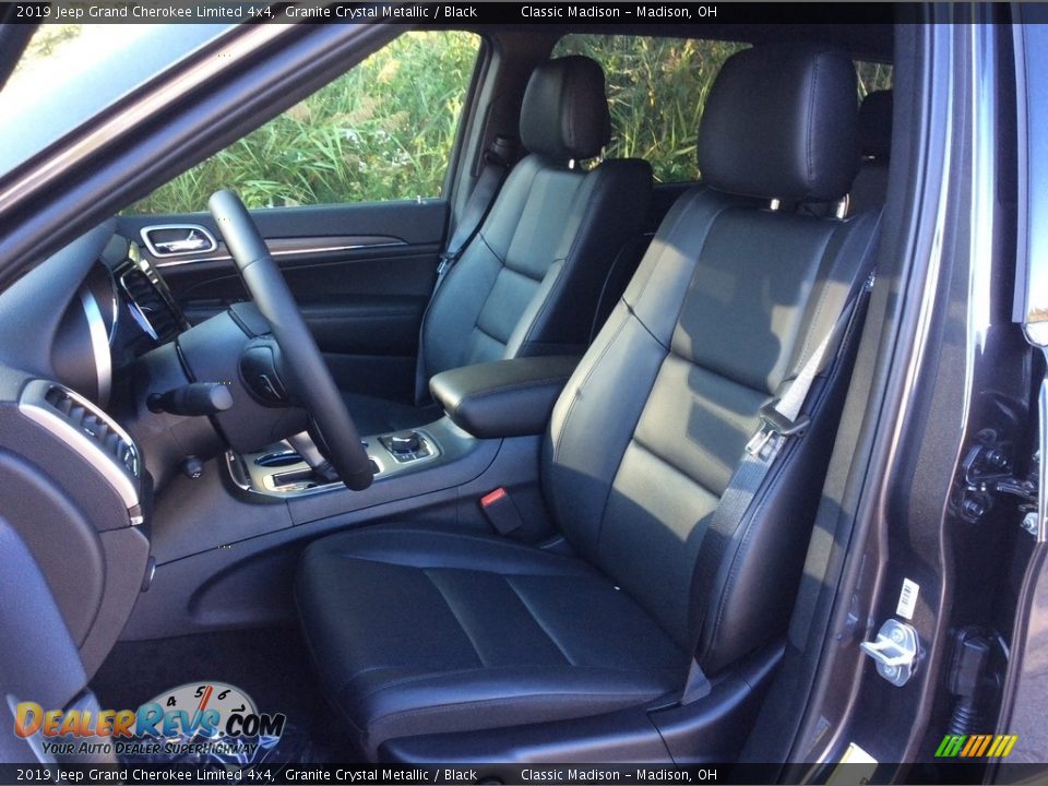 Black Interior - 2019 Jeep Grand Cherokee Limited 4x4 Photo #10