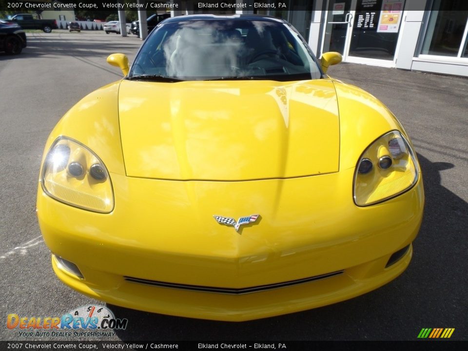 2007 Chevrolet Corvette Coupe Velocity Yellow / Cashmere Photo #8