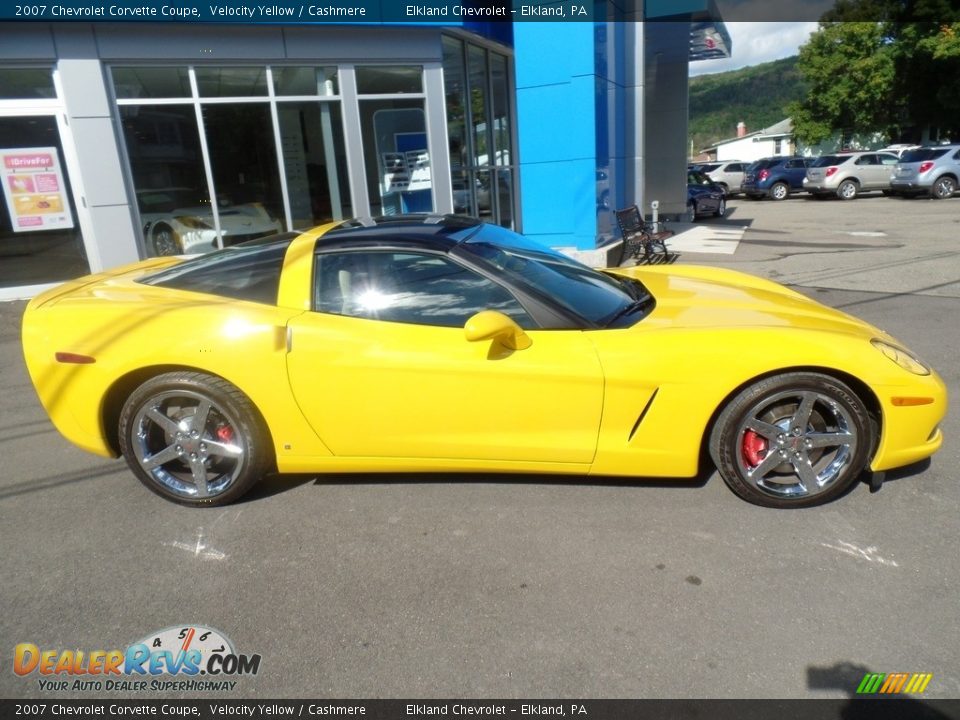 2007 Chevrolet Corvette Coupe Velocity Yellow / Cashmere Photo #10