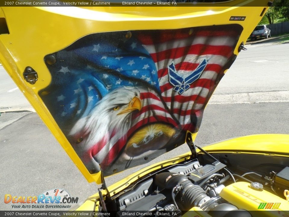 2007 Chevrolet Corvette Coupe Velocity Yellow / Cashmere Photo #15