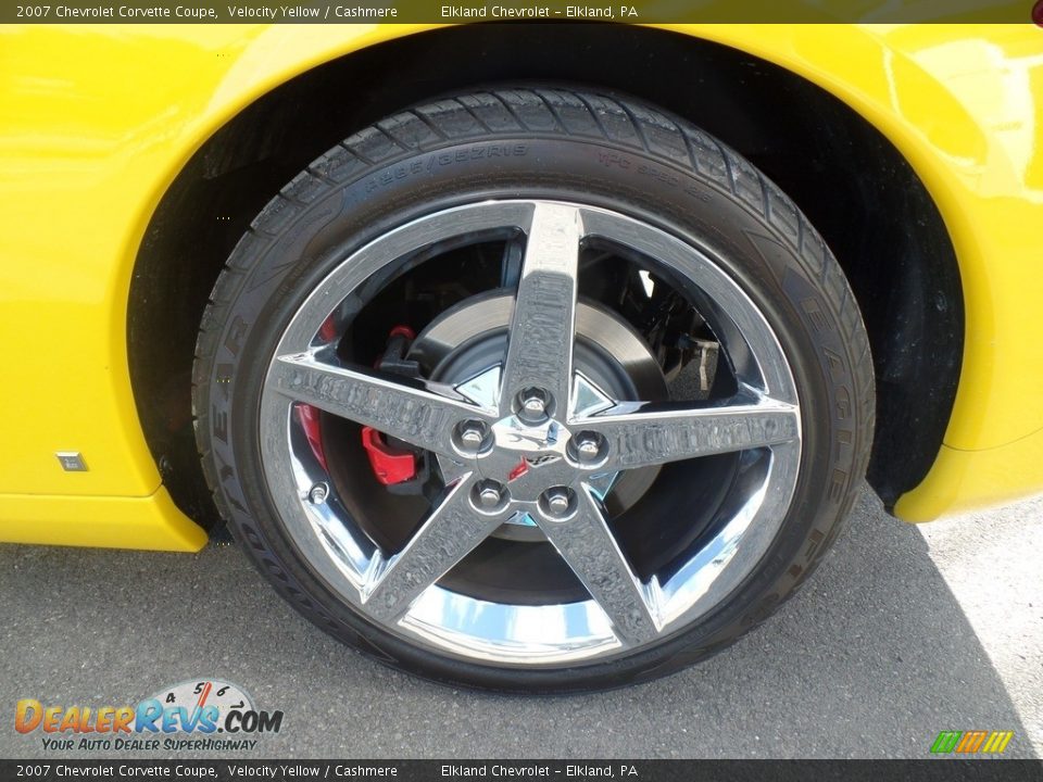 2007 Chevrolet Corvette Coupe Velocity Yellow / Cashmere Photo #18