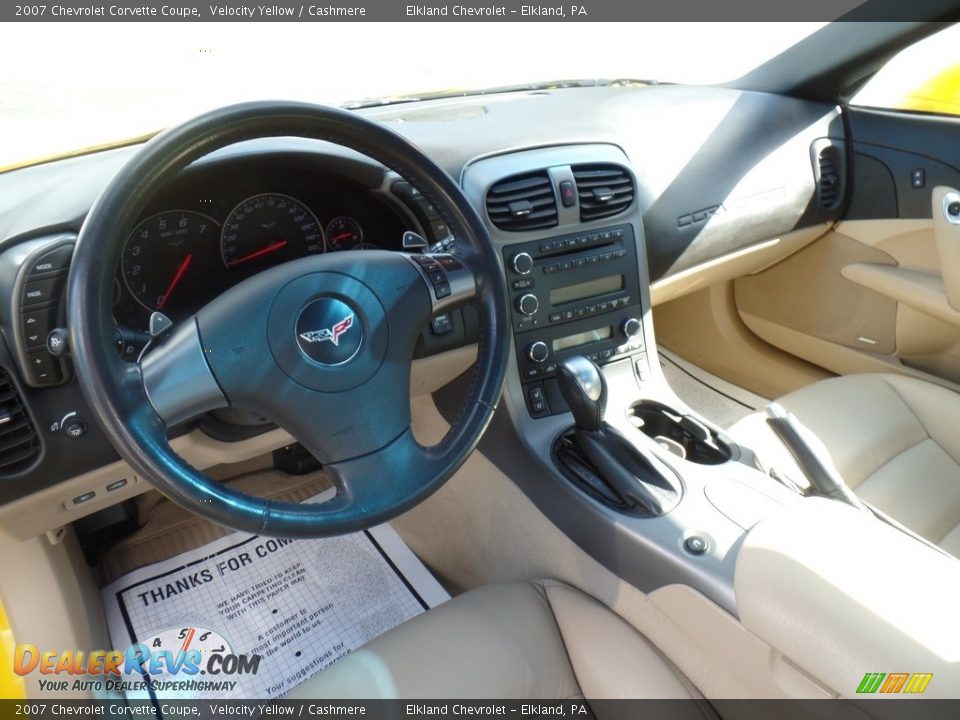 2007 Chevrolet Corvette Coupe Velocity Yellow / Cashmere Photo #27