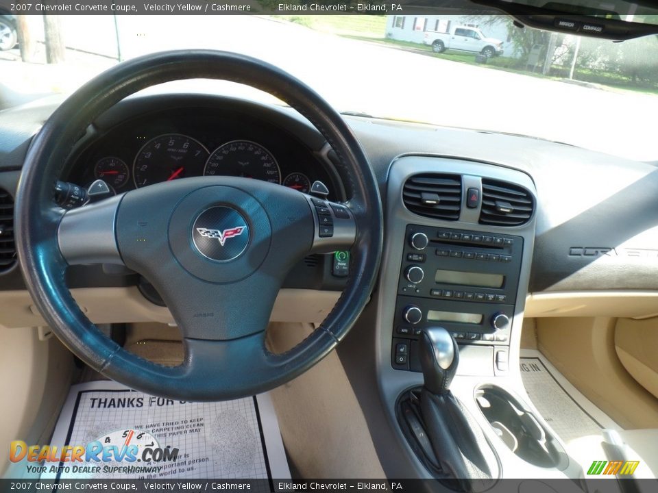 2007 Chevrolet Corvette Coupe Velocity Yellow / Cashmere Photo #28