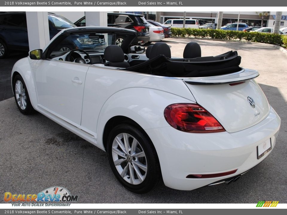 2018 Volkswagen Beetle S Convertible Pure White / Ceramique/Black Photo #14