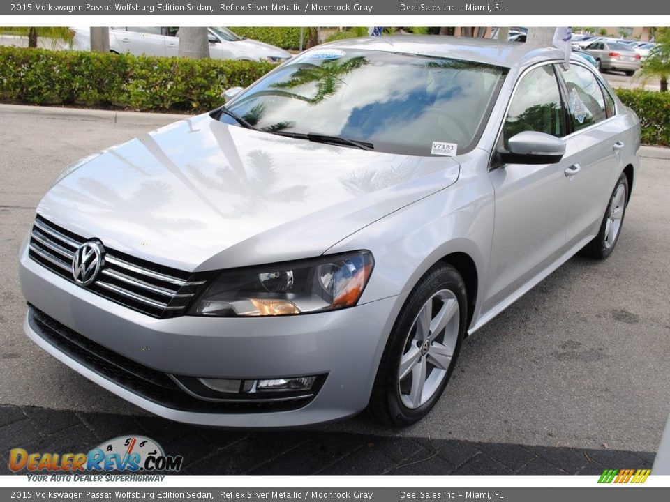 2015 Volkswagen Passat Wolfsburg Edition Sedan Reflex Silver Metallic / Moonrock Gray Photo #4