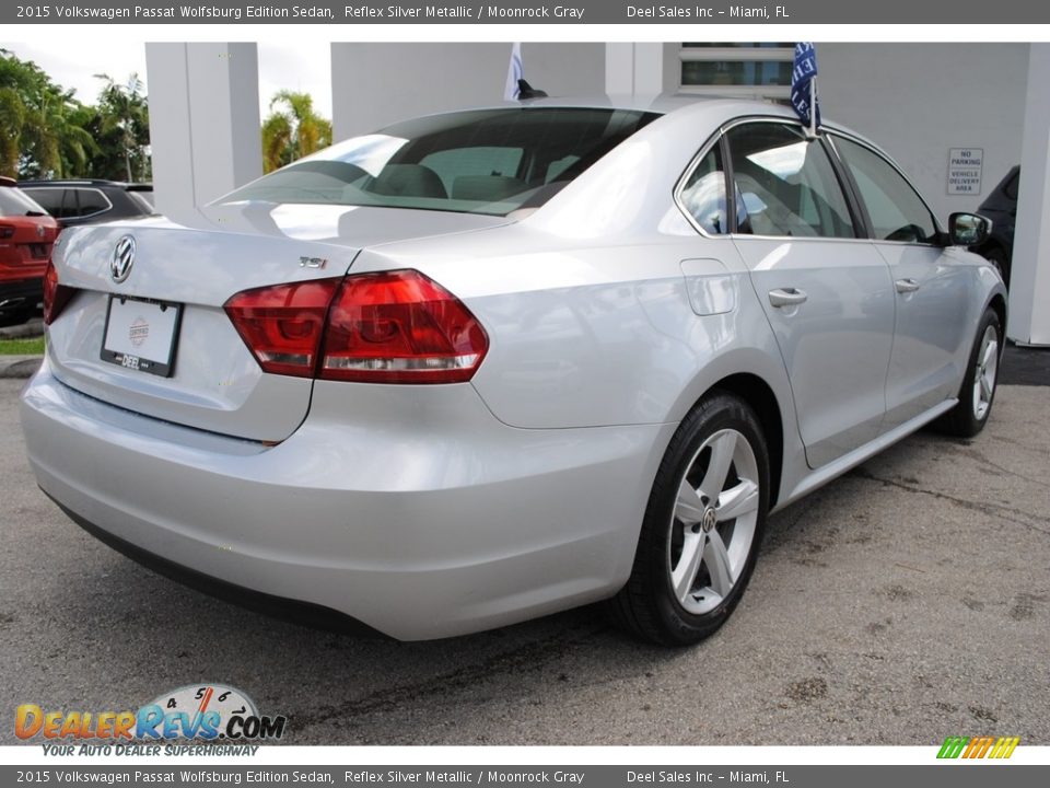 2015 Volkswagen Passat Wolfsburg Edition Sedan Reflex Silver Metallic / Moonrock Gray Photo #10