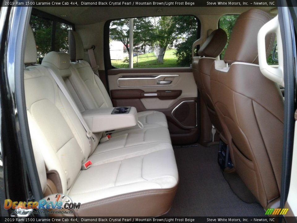 2019 Ram 1500 Laramie Crew Cab 4x4 Diamond Black Crystal Pearl / Mountain Brown/Light Frost Beige Photo #16
