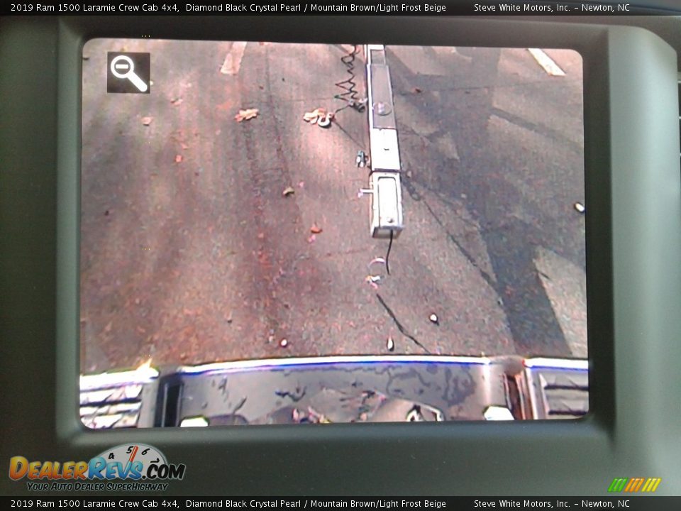 2019 Ram 1500 Laramie Crew Cab 4x4 Diamond Black Crystal Pearl / Mountain Brown/Light Frost Beige Photo #26