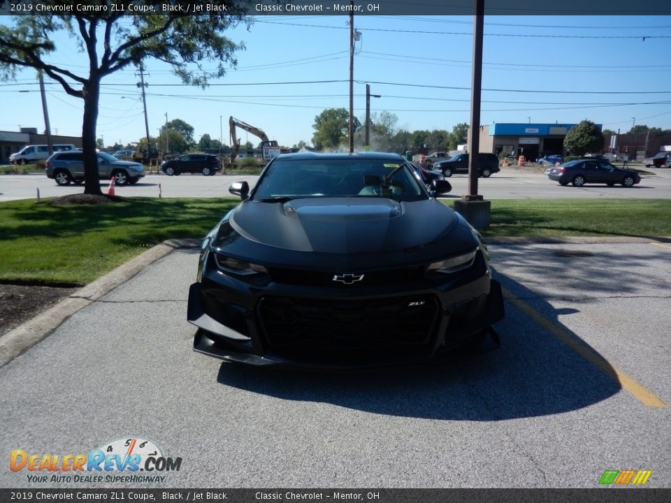 2019 Chevrolet Camaro ZL1 Coupe Black / Jet Black Photo #2