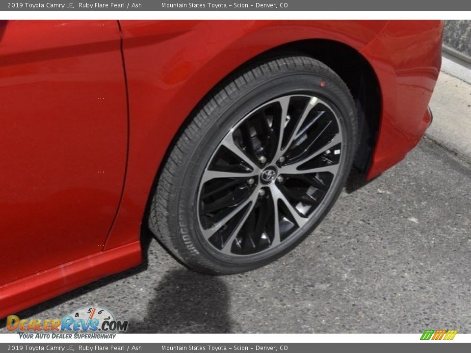 2019 Toyota Camry LE Ruby Flare Pearl / Ash Photo #35