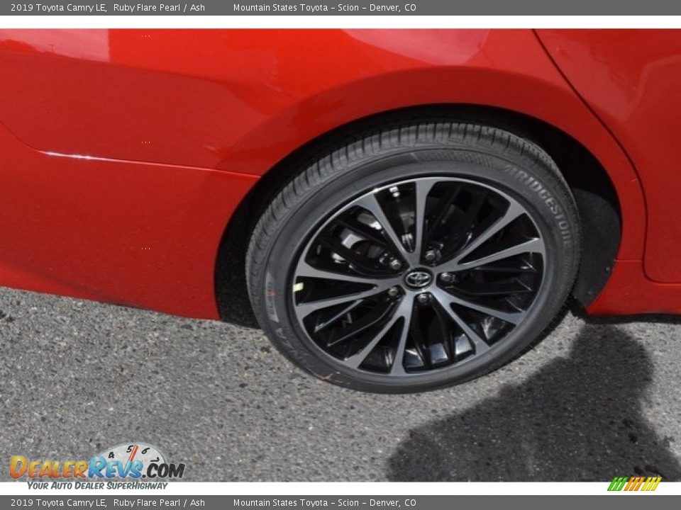 2019 Toyota Camry LE Ruby Flare Pearl / Ash Photo #34